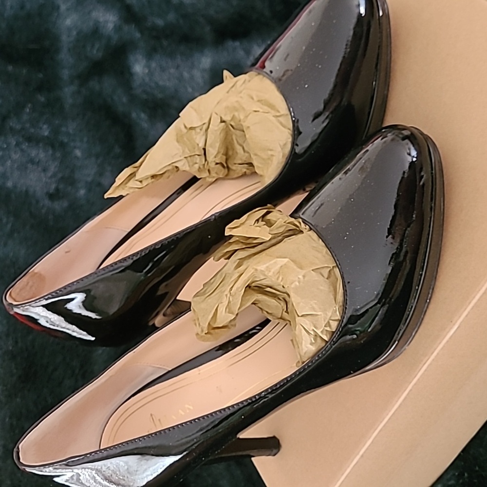 Women's shoes